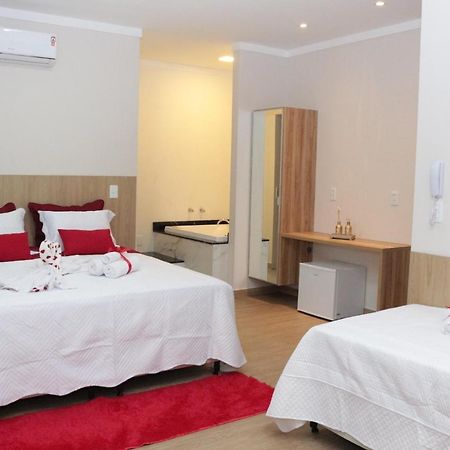 Lc Palace Hotel Capim Grosso エクステリア 写真